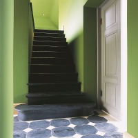 黑色迷宫或比利时黑色大理石楼梯